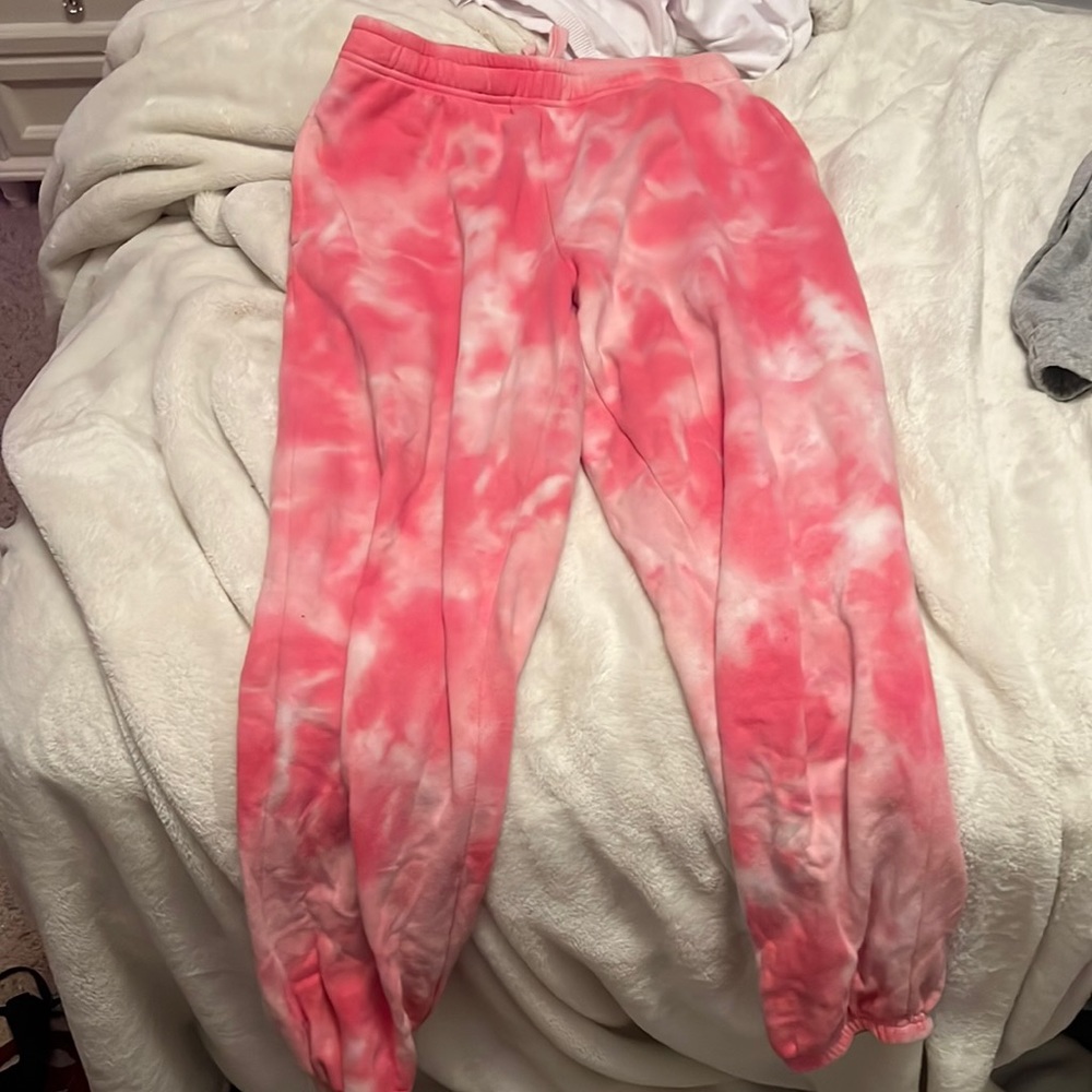 Pink, tie-dye, PacSun sweatpants